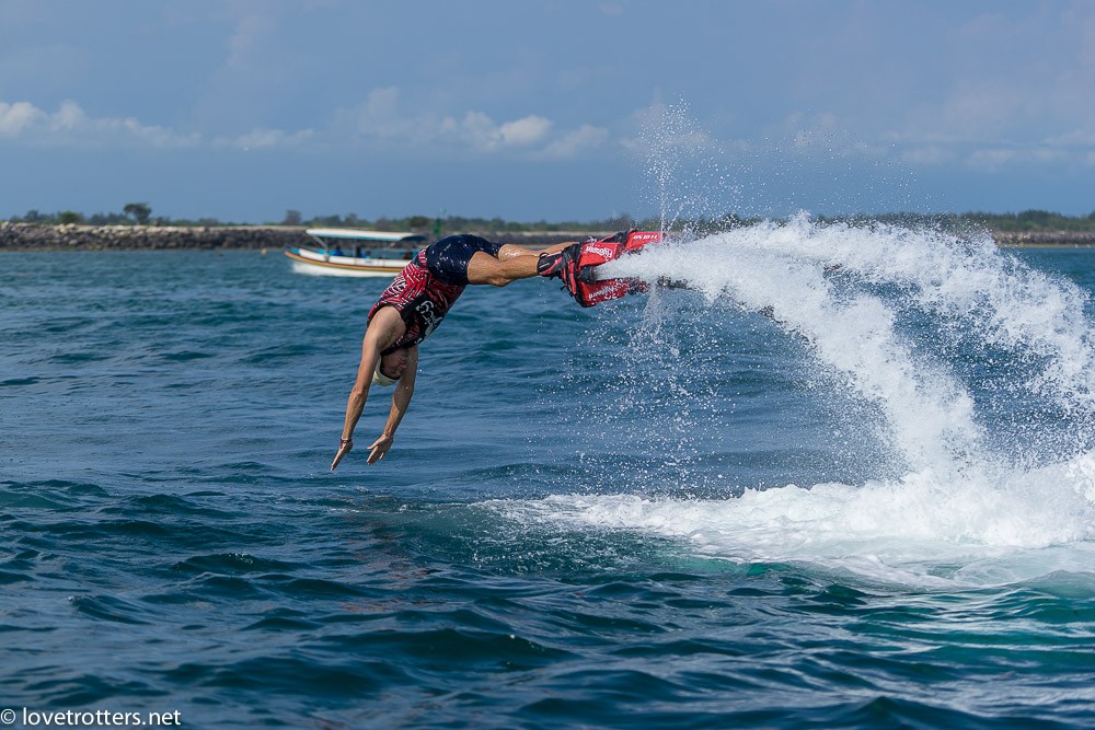J’ai testé le FlyBoarding à Nusa Dua | Lovetrotters